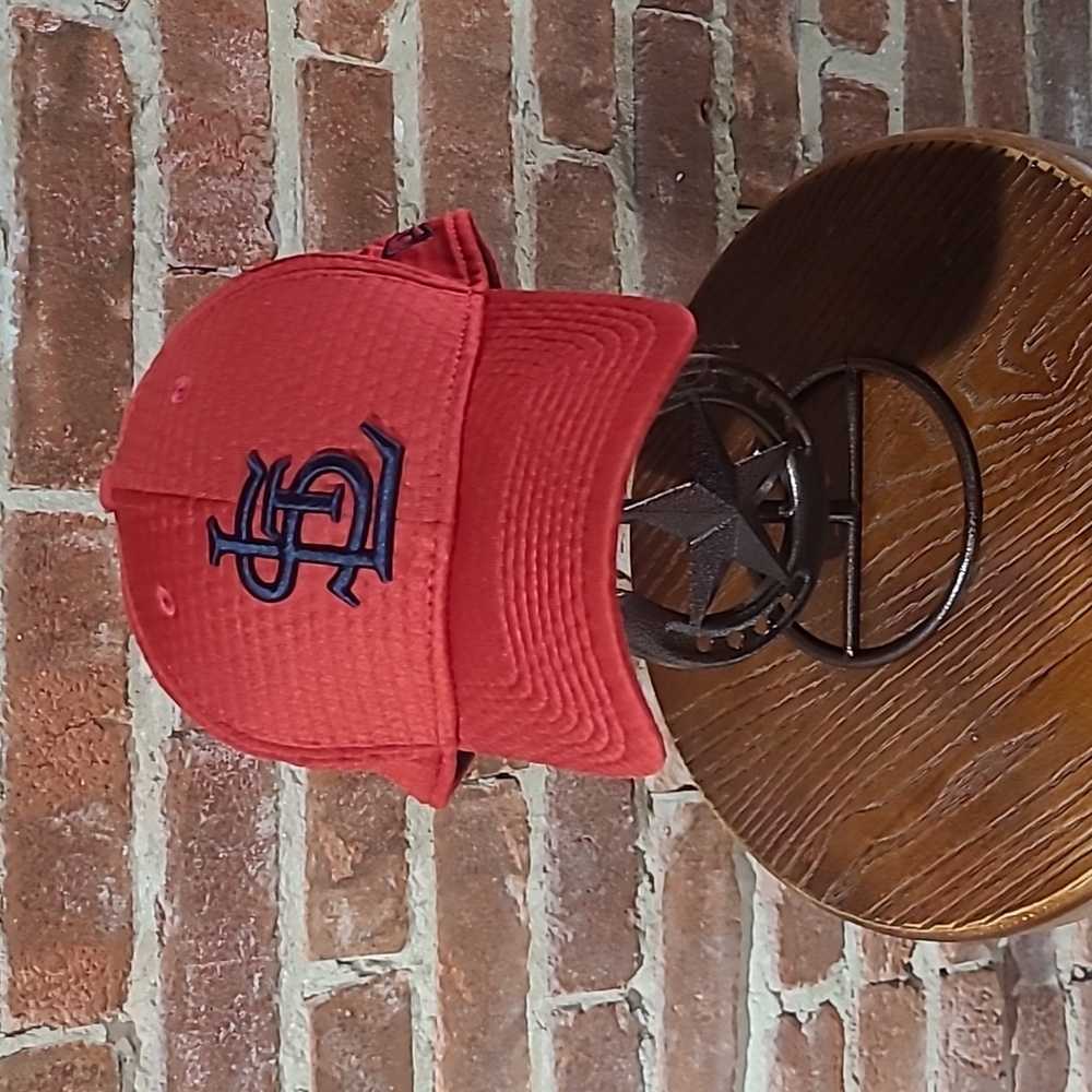 New Era Men's Red St. Louis Cardinals 39Thirty Baseball Cap L/XL